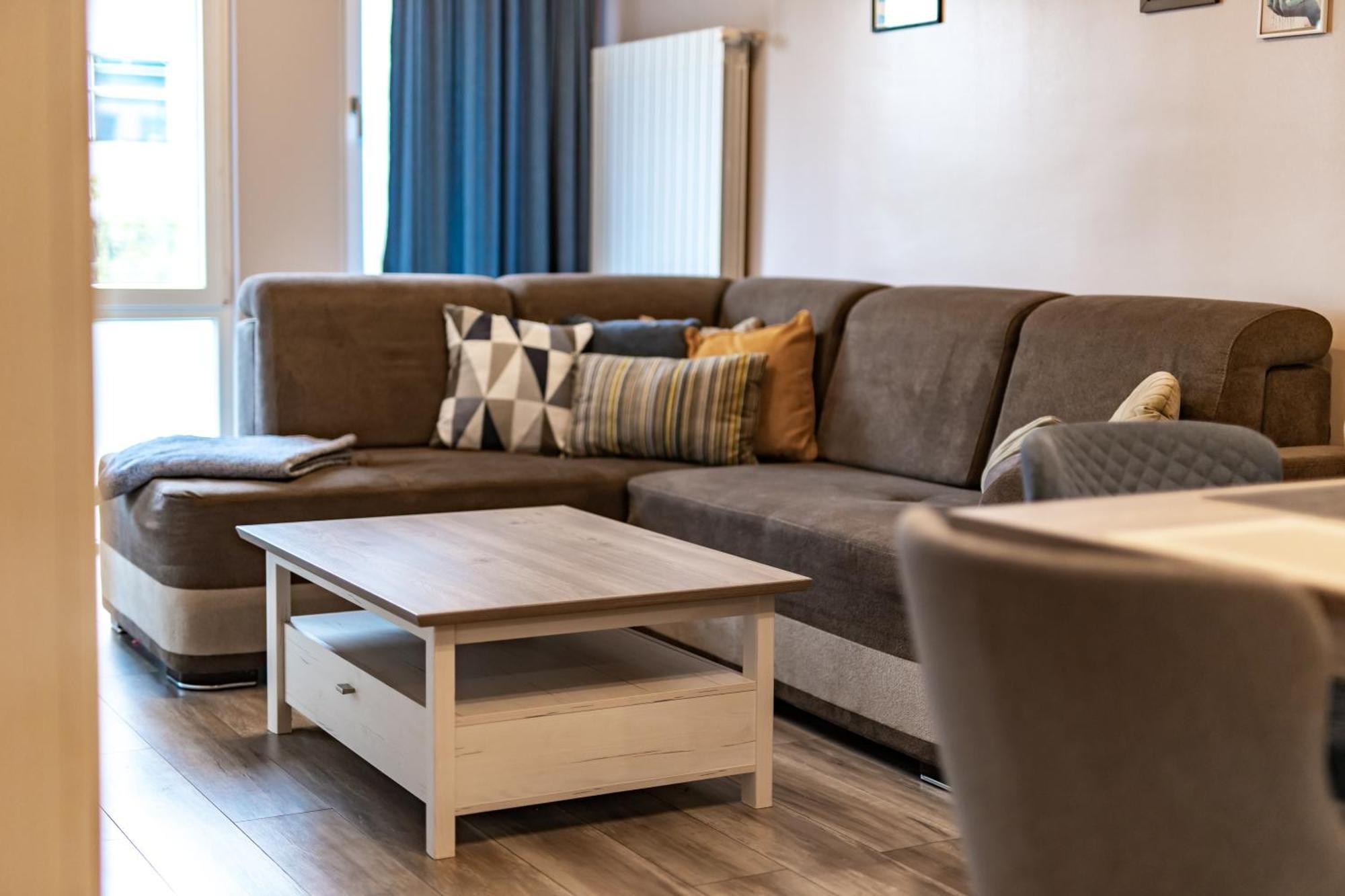 Happy Town Apartments Велико-Тырново Экстерьер фото