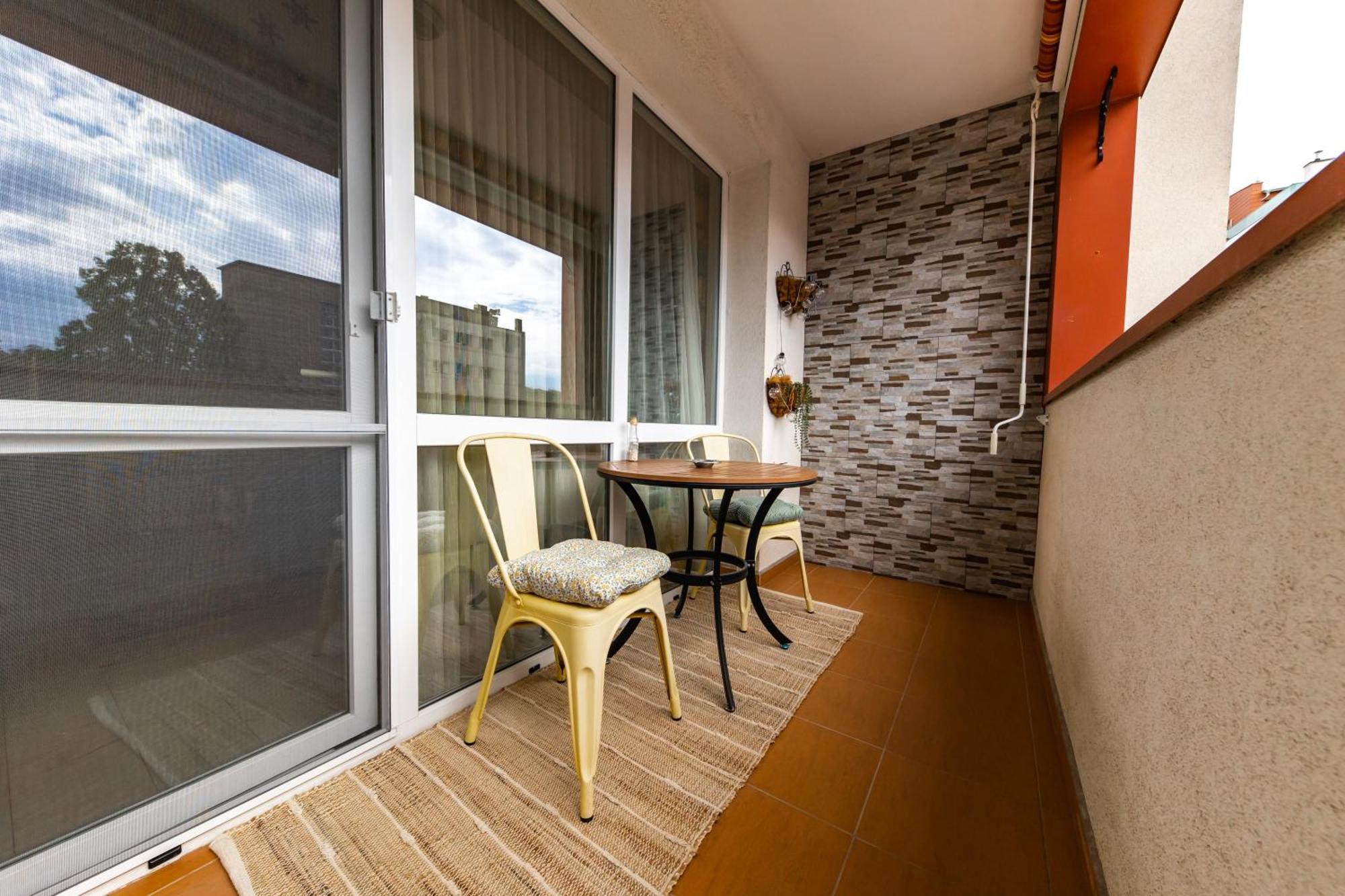 Happy Town Apartments Велико-Тырново Экстерьер фото